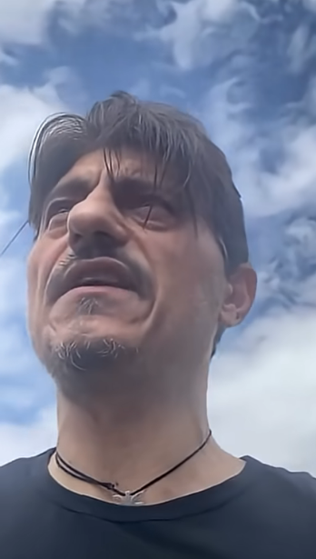 879798.png