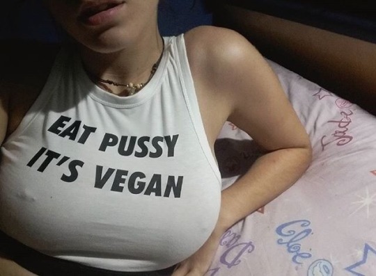 eat_vegan_pussy.jpg