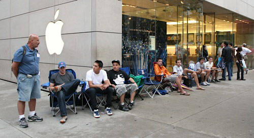 iphone_line.jpg
