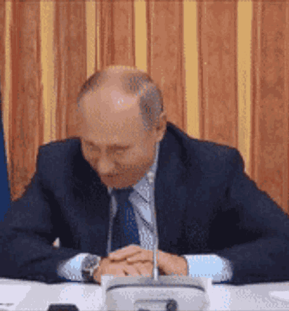 putin.gif