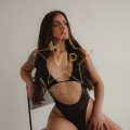 ESCORT-ATHENS-LAURA-SEXY-GIRL-PETITE-ESCORTS-GR-04