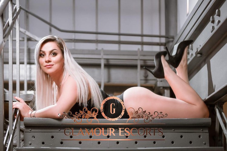 Maria-escorts-in-athens-city-tours-in-athens-4 Maria-escorts-in-athens-city-tours-in-athens-4