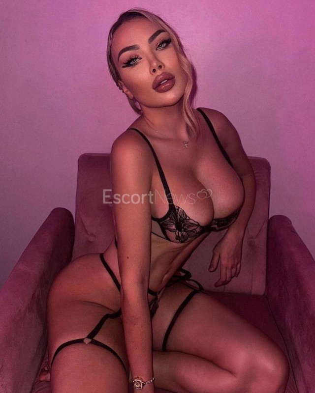 Korina ανεξάρτητη escort