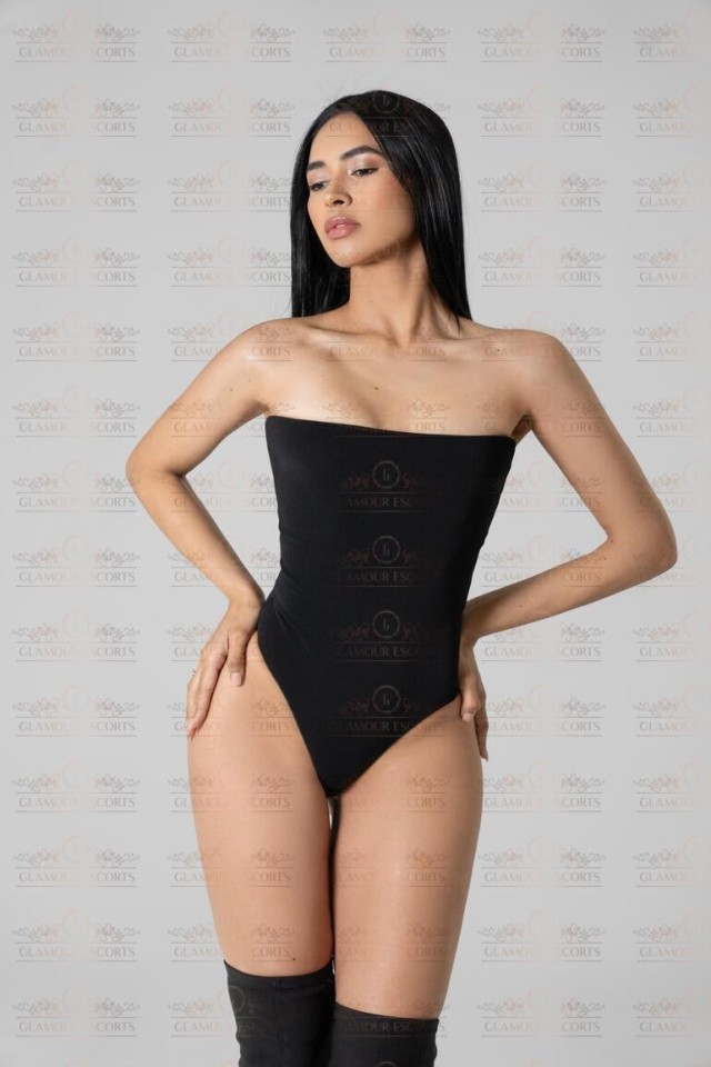 Karol2 (GlamourEscorts)  escort